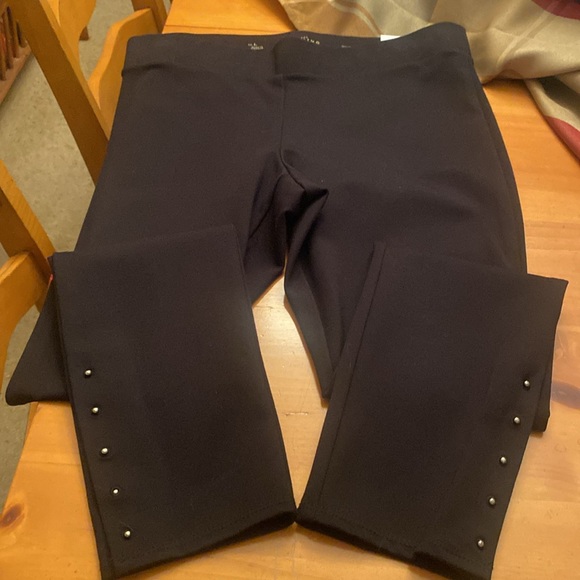 White House Black Market Pants - ❌❌SOLD👍👍White House Black Market WHBM Slim Crop Ponte Pants Black Knit Large